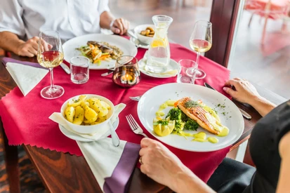 Übernachtung mit Halbpension